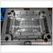 Injection mold